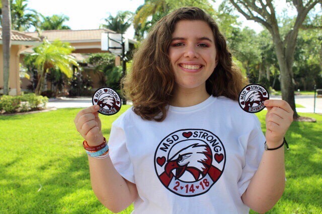 Sophomore Rachel Padnis shows off her MSD Strong patches. Photo by Zoe Gordon