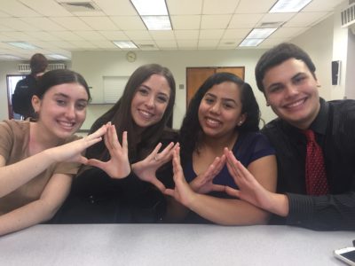 Students dive into DECA