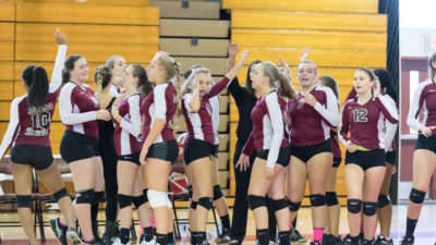 [Brief] JV girls volleyball team beats Northeast High at home