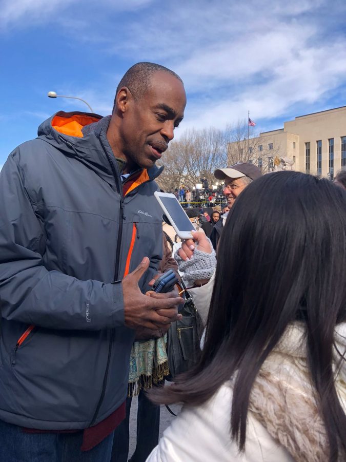 Student journalists from The Eagle Eye interview Robert Runcie in Washington, D.C. at the March For Our Lives. Photo by 
