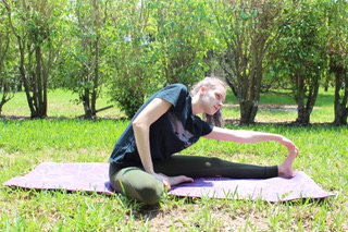 Students can establish a daily routine through working out, keeping up with self-care and eating healthy. Photo by Makayla Jesionowski