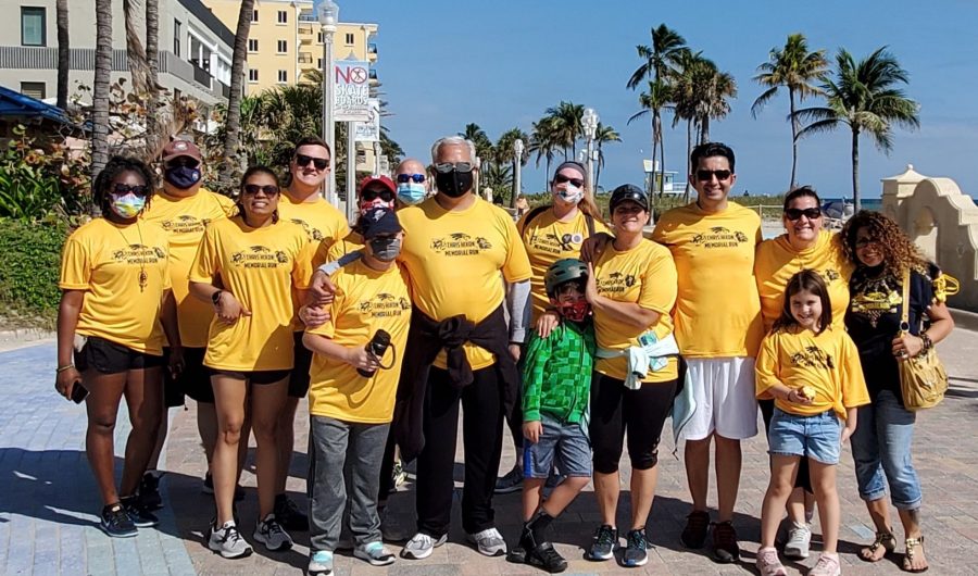 Family and friends prepare to participate in the third annual Chris Hixon Memorial Run/Walk on Saturday, Feb. 20. Photo courtesy of Ann Bormobozin