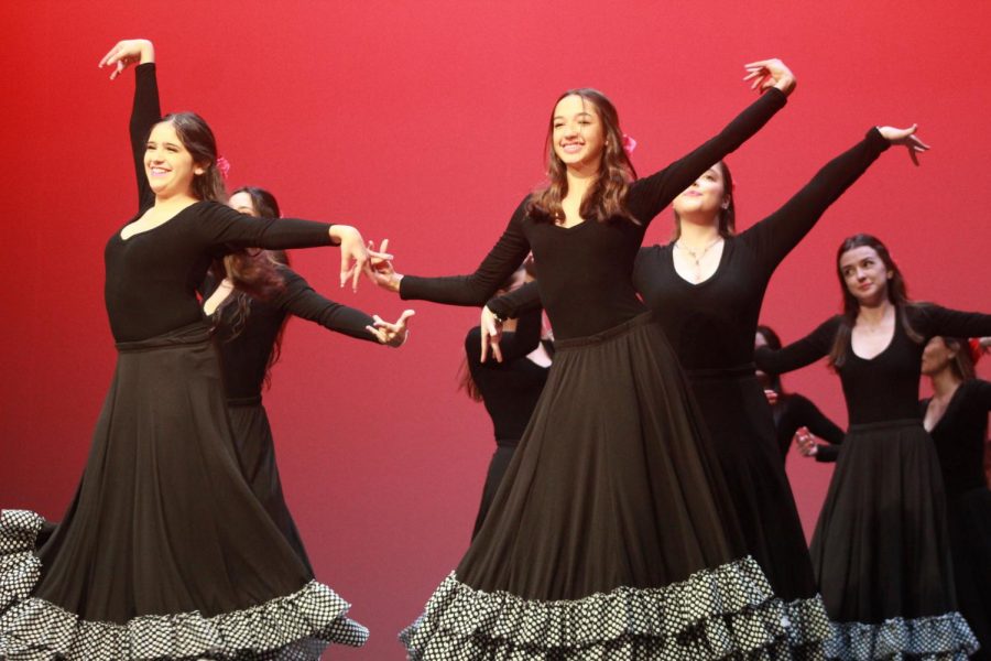 Spain becomes a spectacle for its various traditional dance styles.