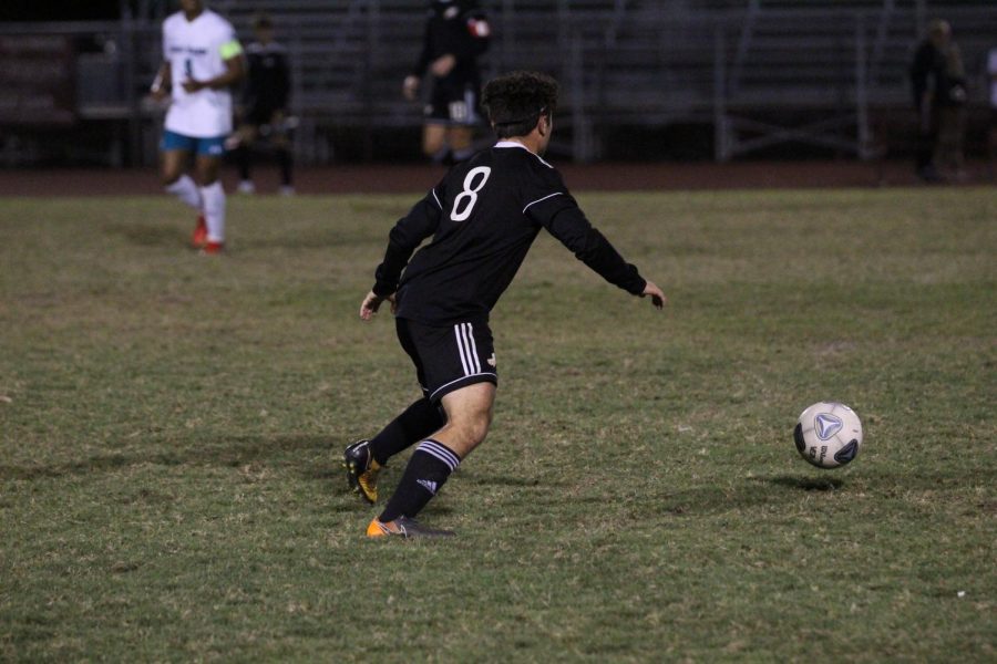 MSD midfielder Robbie Alhadeff (8) settles the ball before making a pass. Alhadeff assisted in a goal for the Eagles' 2-0 victory over Coral Glades.