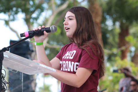 MSD shooting survivor Sari Kaufman spoke at the March, urging politicians to make change and for attendees to keep fighting. 