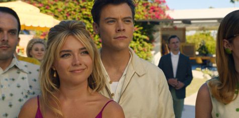 Florence Pugh and Harry Styles play Alice and Jack Chambers in Dont Worry Darling. A perfect 50s couple, their lifestyle is thrown into questioning as cracks in their idyllic life begin to appear. Photo courtesy of Warner Brothers Pictures.