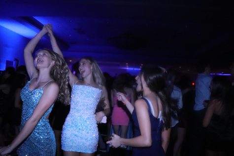 MSD Students dance the night away at homecoming. Enjoying a night of music, food and drinks, these girls made it a memorable night.