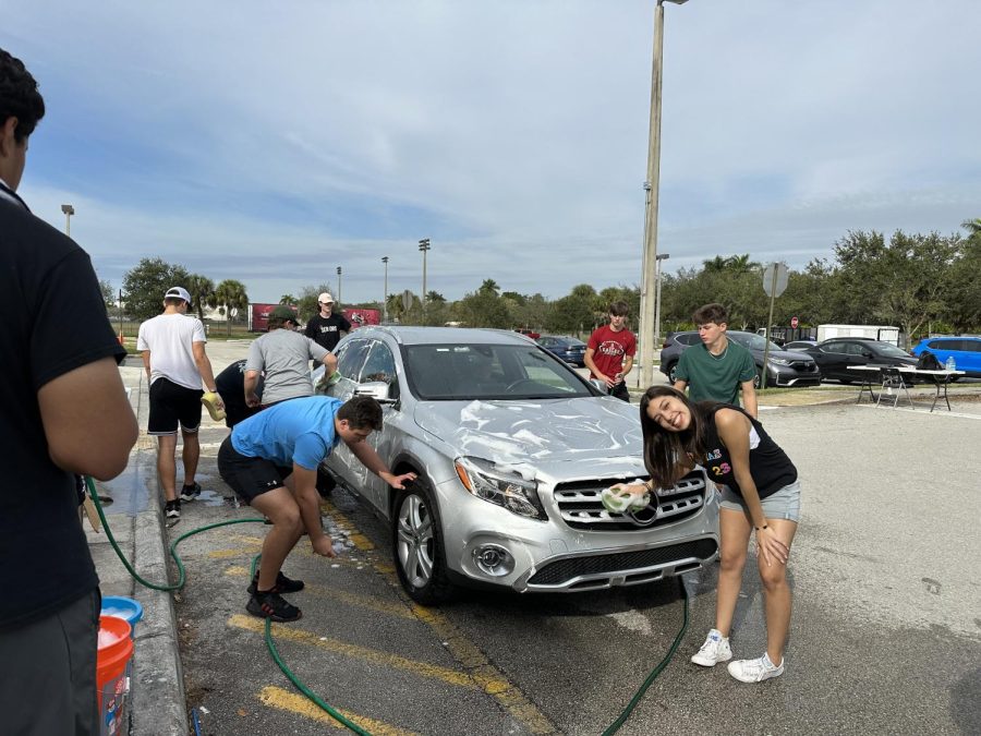 The Class of 2023 hosted a car wash fundraiser in the senior lot to raise money for prom. The idea came from the football team, who held a similar event earlier in the school year.