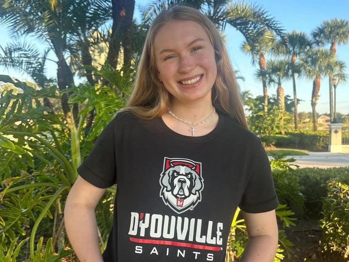 Senior+Cameron+Ulinski+commits+to+DYouville+University+for+volleyball.+She+has+been+a+strong+contributor+towards+the+success+of+the+MSD+varsity+volleyball+team+in+the+2022+and+2023+season.+Photo+permission+from+Tracy+Ulinski.