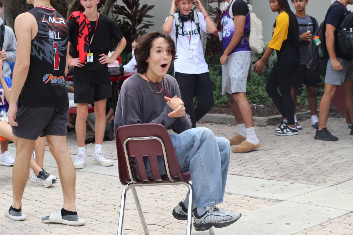 Sophomore Bruno Delgado-Falconi wins musical chairs on Tuesday, Sept. 17. Delgado-Falconi ultimately won the first game of B lunch on "Winning Team Tuesday," the second day of spirit week. "I feel amazing," Delgado-Falconi said.